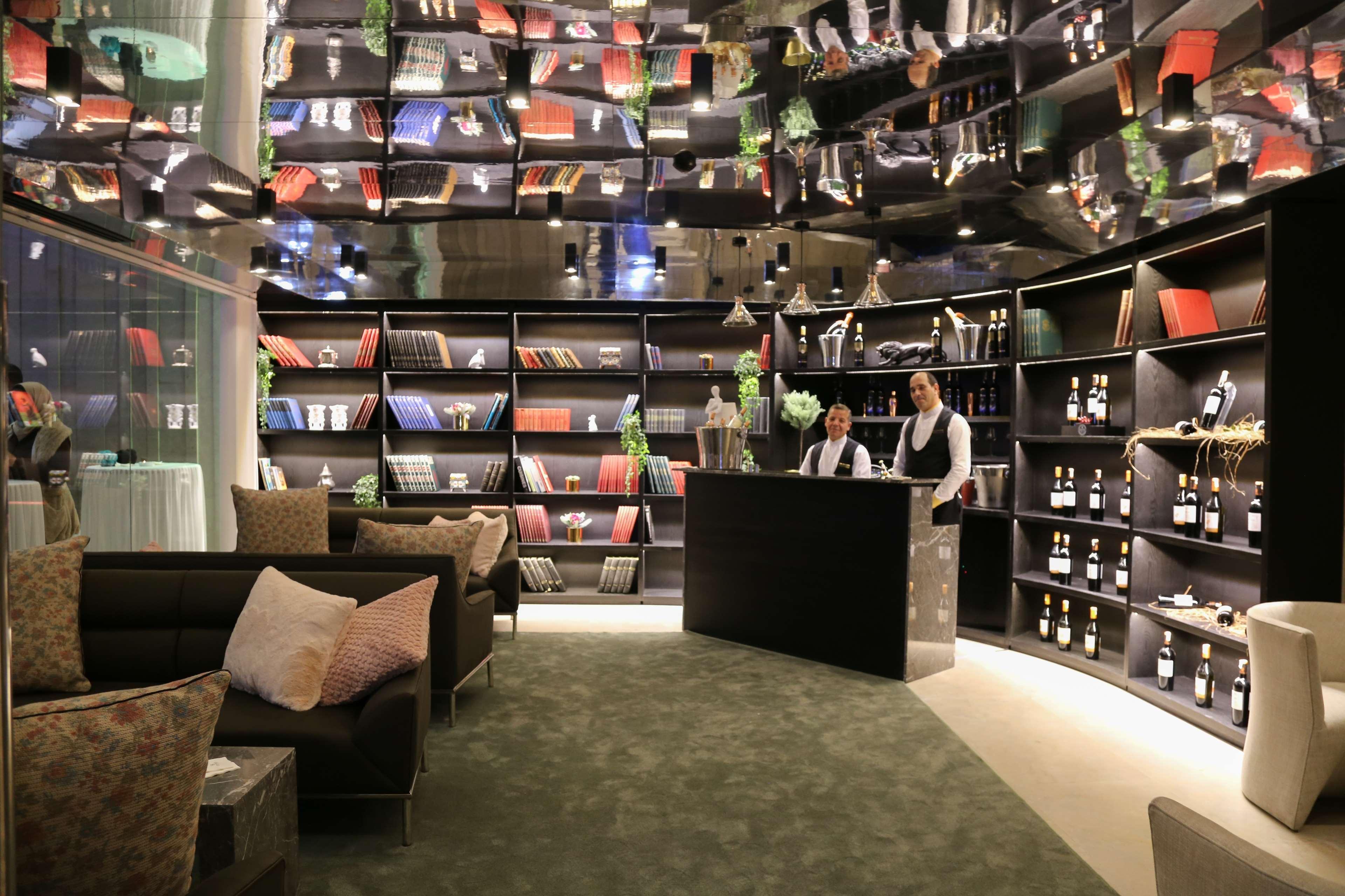 Odyssee Boutique 4*